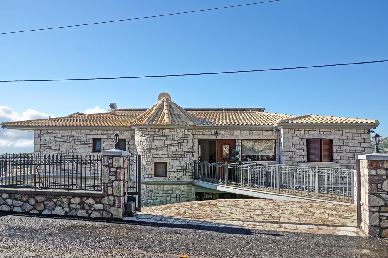 Treanto Nafpaktos Boutique Hotel ภายนอก รูปภาพ