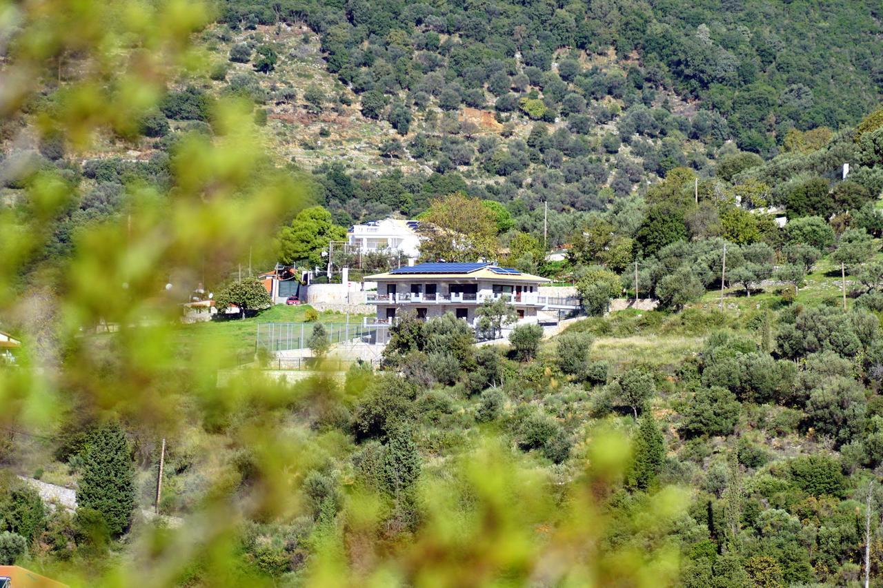 Treanto Nafpaktos Boutique Hotel ภายนอก รูปภาพ